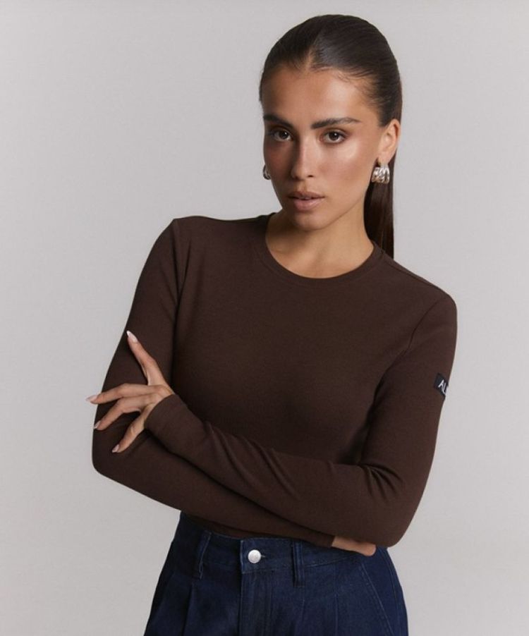  659 BROWN